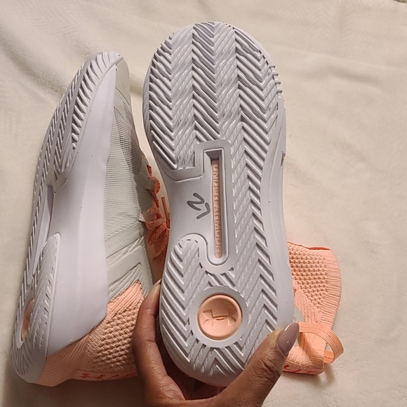 Under Armour Volleyball Shoes - Picture 5 of 5